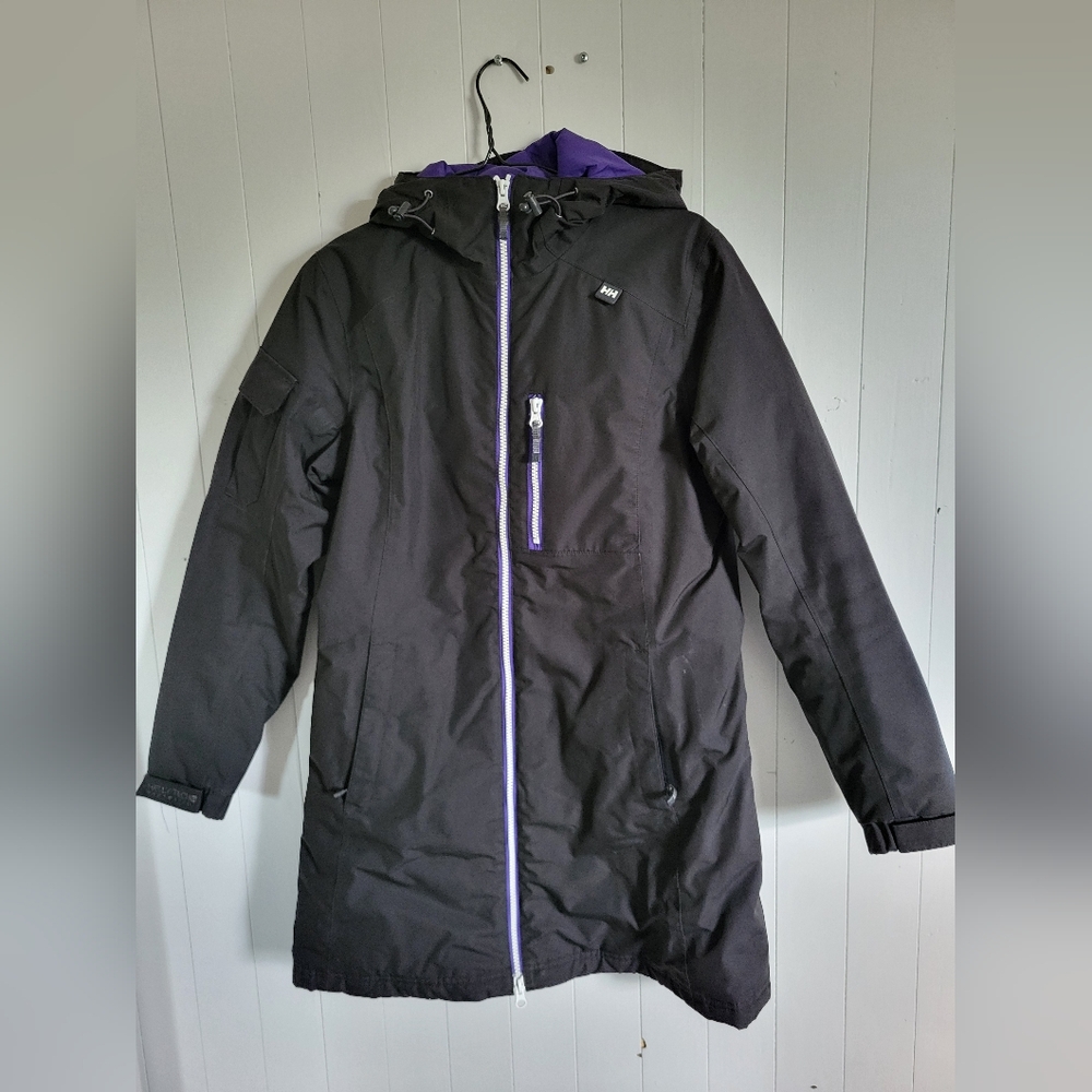 Fall mid-length rain coat / trench coat